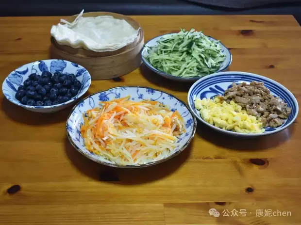 广东两口子的早餐，简单好吃又丰盛，家常味道，用心过好小日子