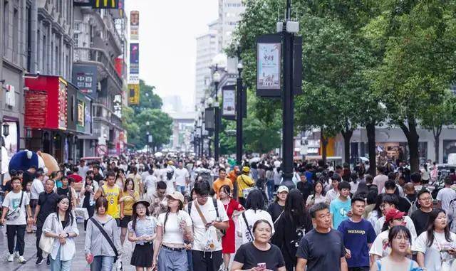 如果每个人都能够努力发声，信息茧房就会不攻自破
